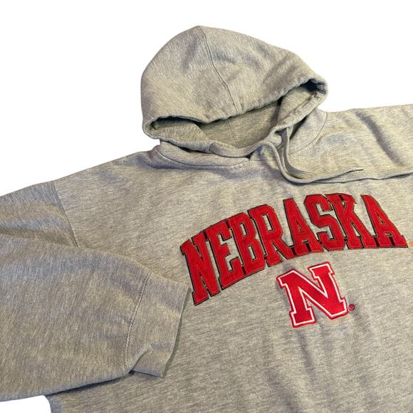 University of Nebraska Hoodie Genuine Stuff Sz Unknown FLAWS - Picture 1 of 9